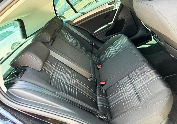Volkswagen Golf cena 37900 przebieg: 125000, rok produkcji 2015 z Łask małe 742